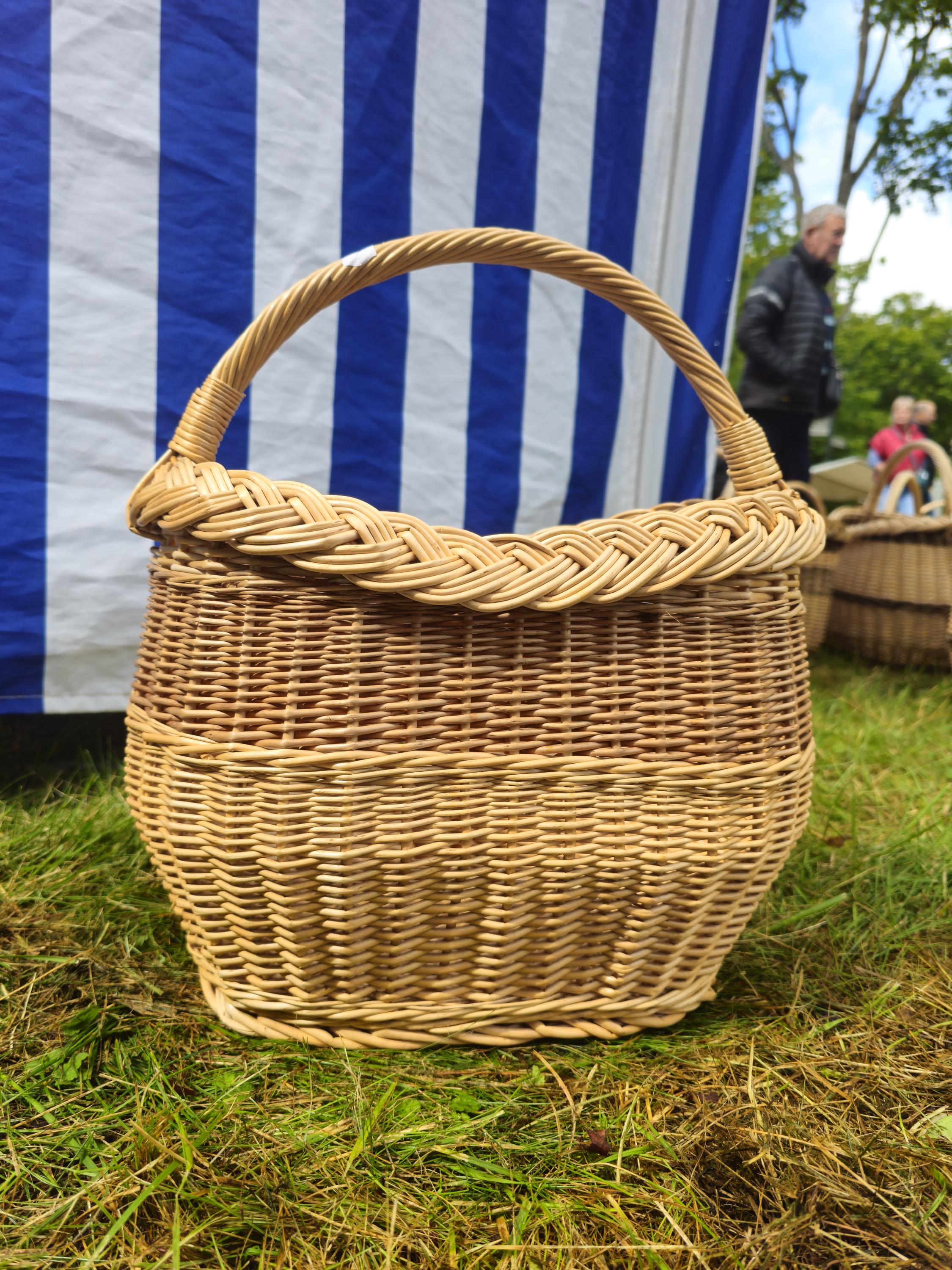 Wicker Oval Basket with Braided Rim โ Small Handwoven Willow Basket