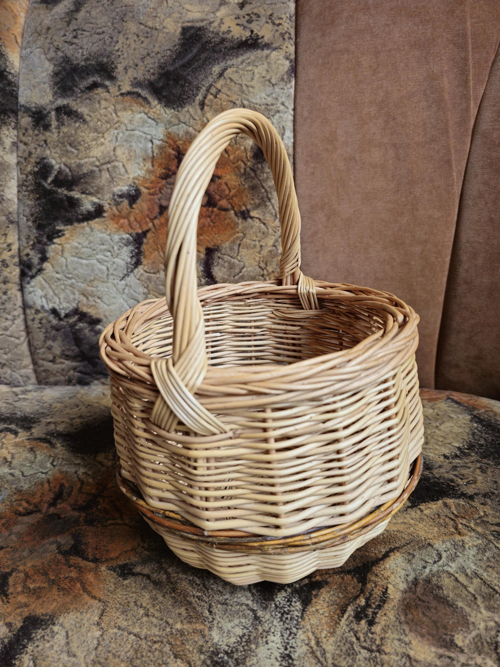 Handwoven Round Wicker Basket with Handle