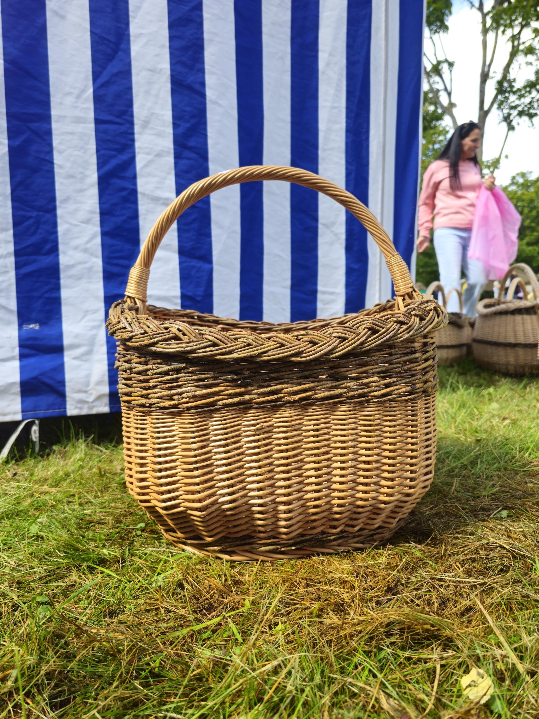 Wicker Mushroom Basket with Braided Rim – Handwoven Foraging Basket