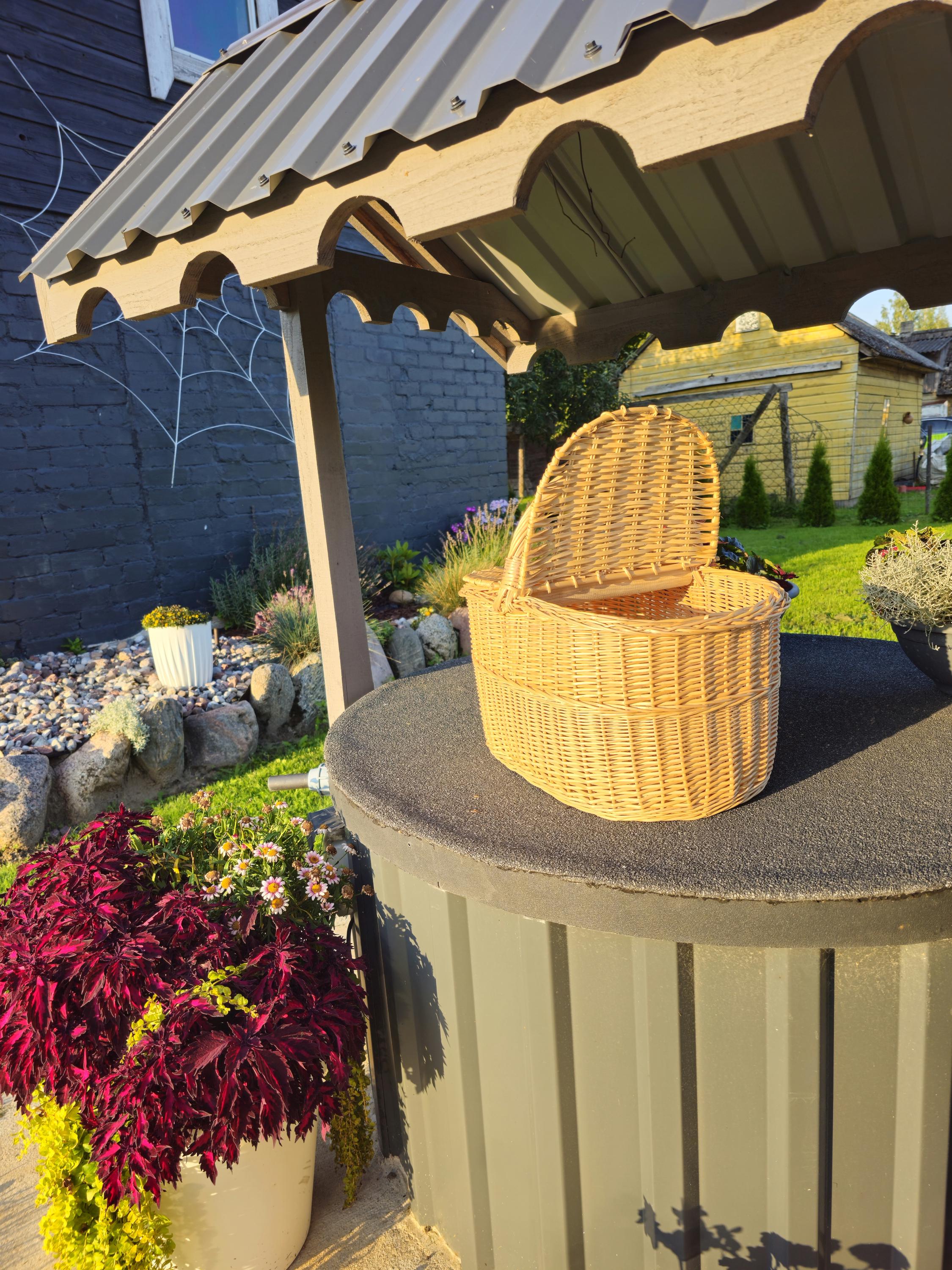 Handmade Wicker Picnic Basket