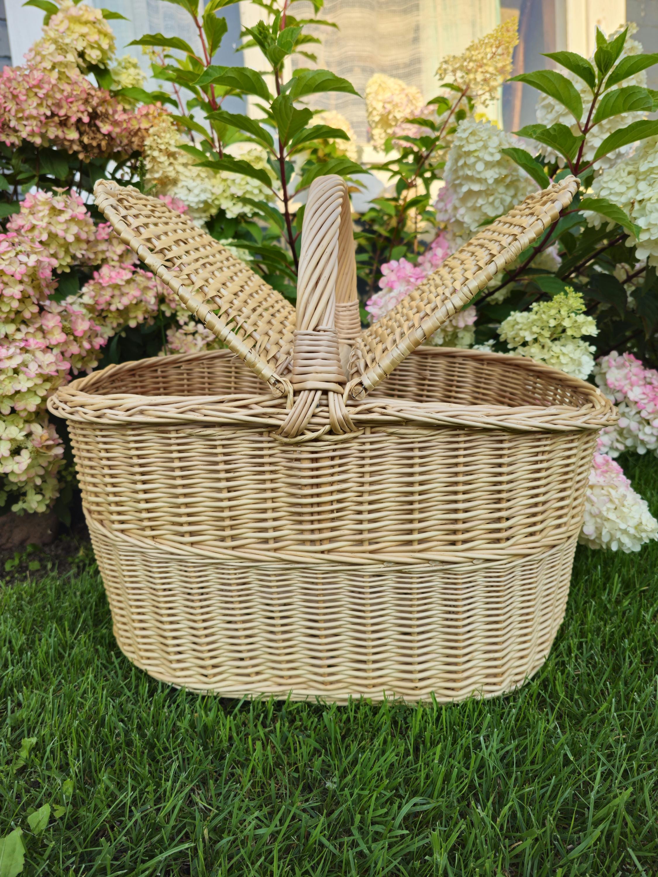 Handmade Wicker Picnic Basket