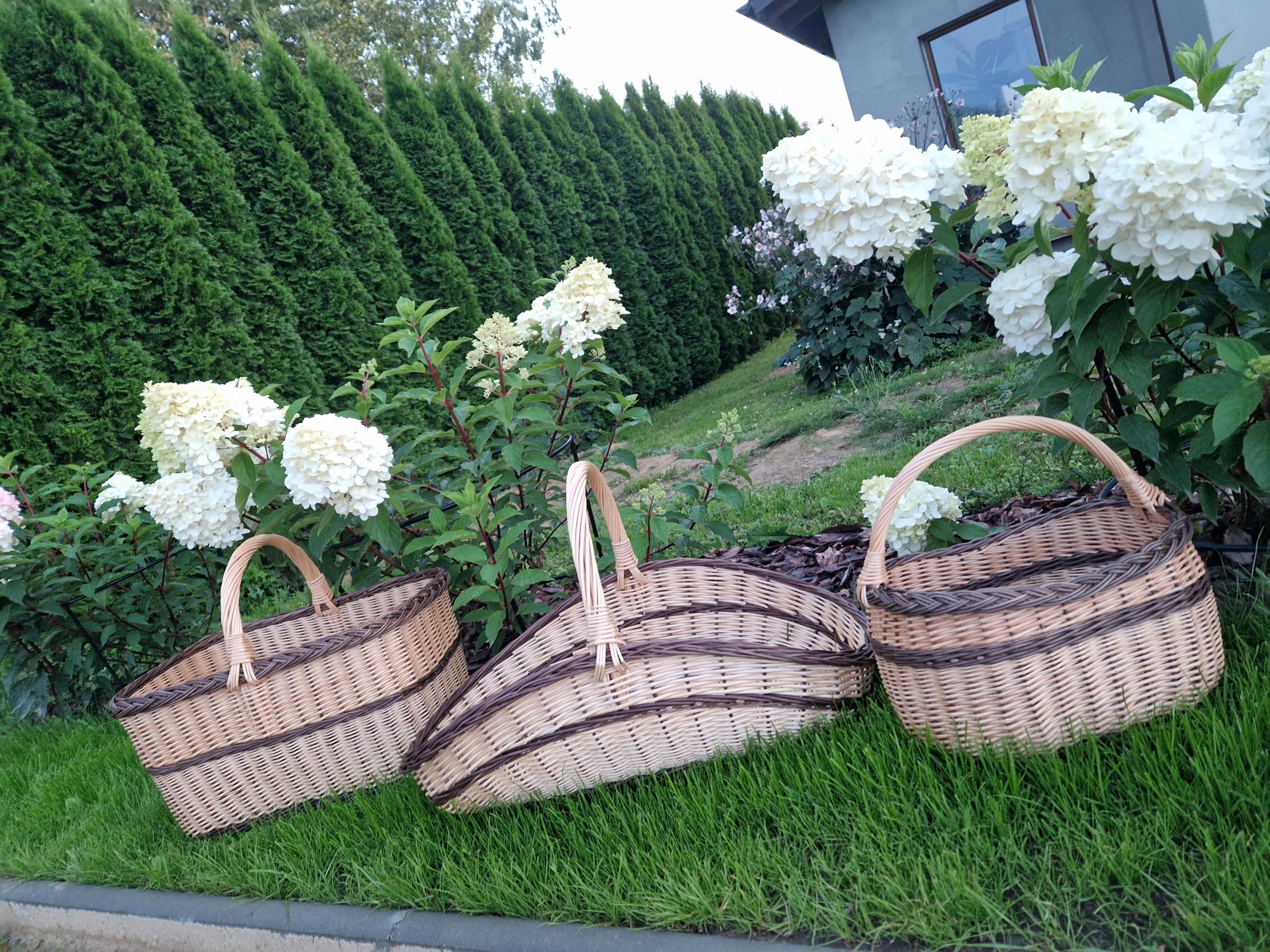 Extra-large Two-Tone Willow Trug for Foraging & Flower Gathering