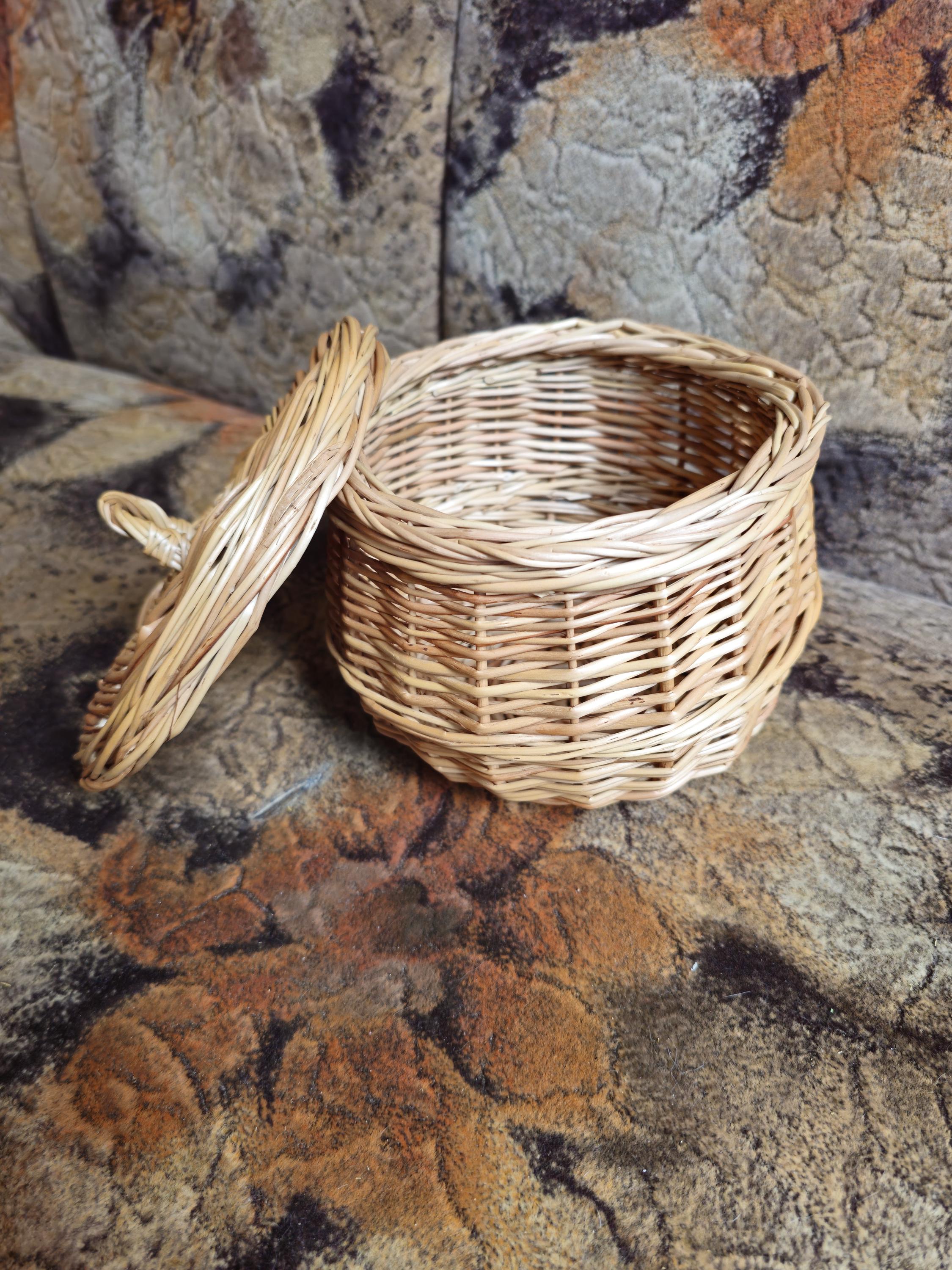 Handwoven Willow Basket Jar with Lid