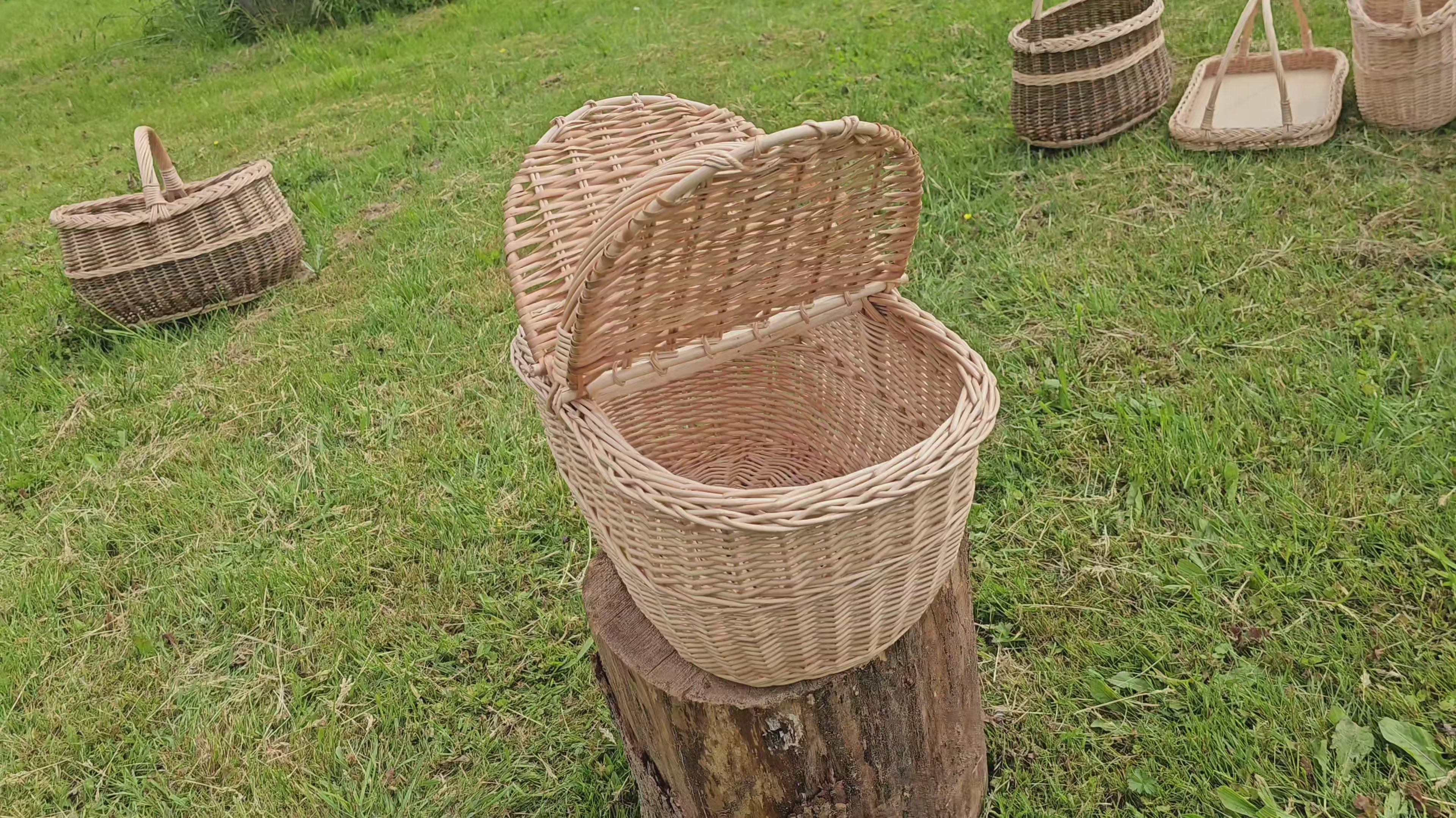 Large Wicker Picnic Basket